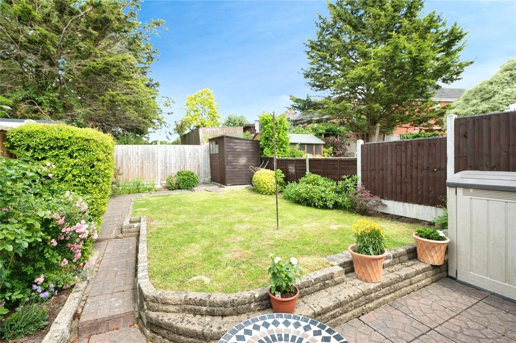 Property photo 3 of 11 Picture No. 40