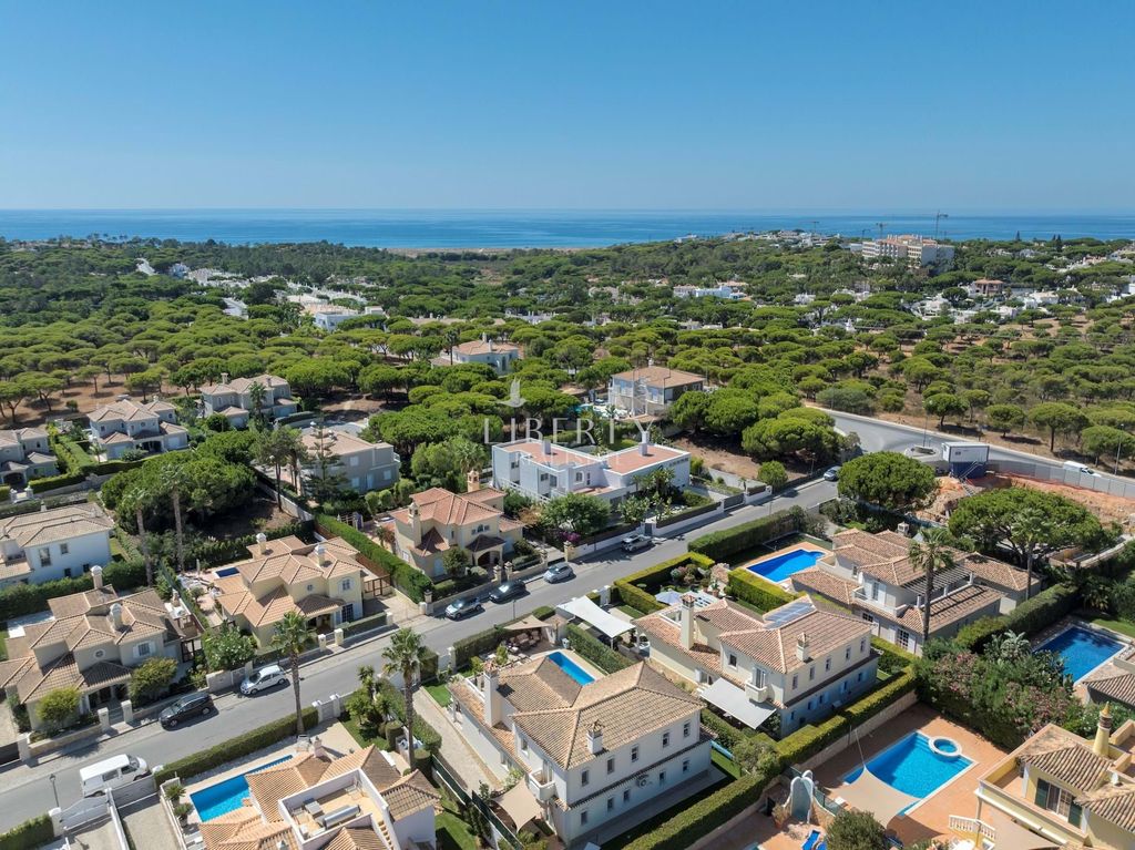 Property photo 2 of 28