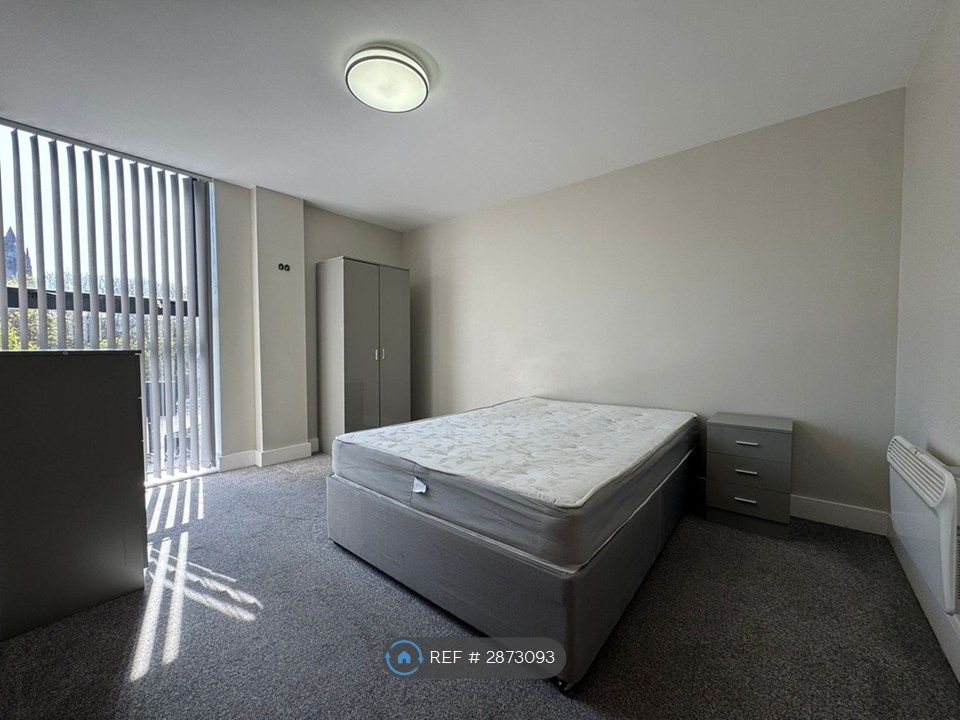 Property photo 2 of 7 Bedroom 1