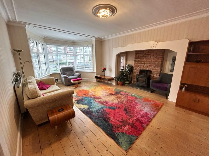 Property photo 2 of 34 Photo 4