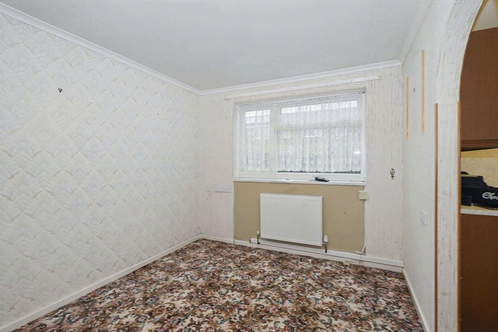 Property photo 2 of 12 66 Greygarth Close, Bransholme, Hull Hu7 5Ap