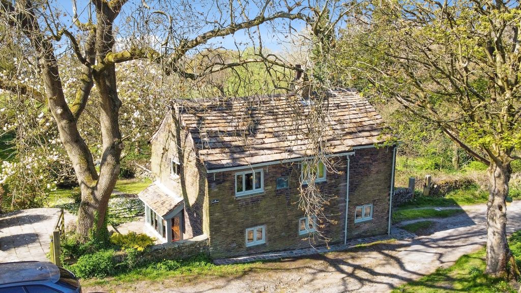 Property photo 1 of 26 Drone