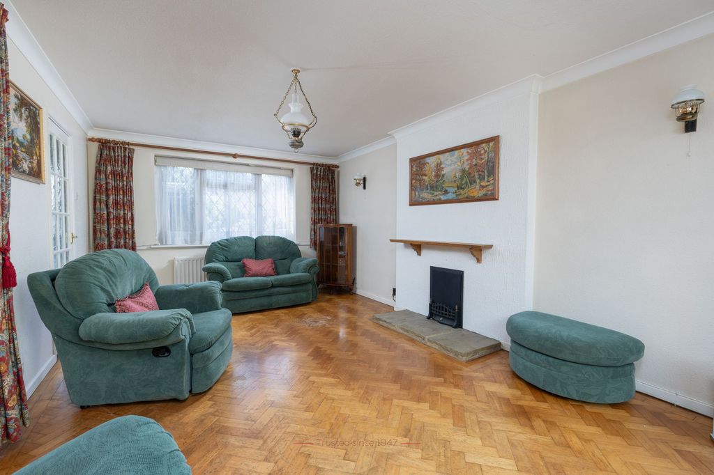 Property photo 3 of 30