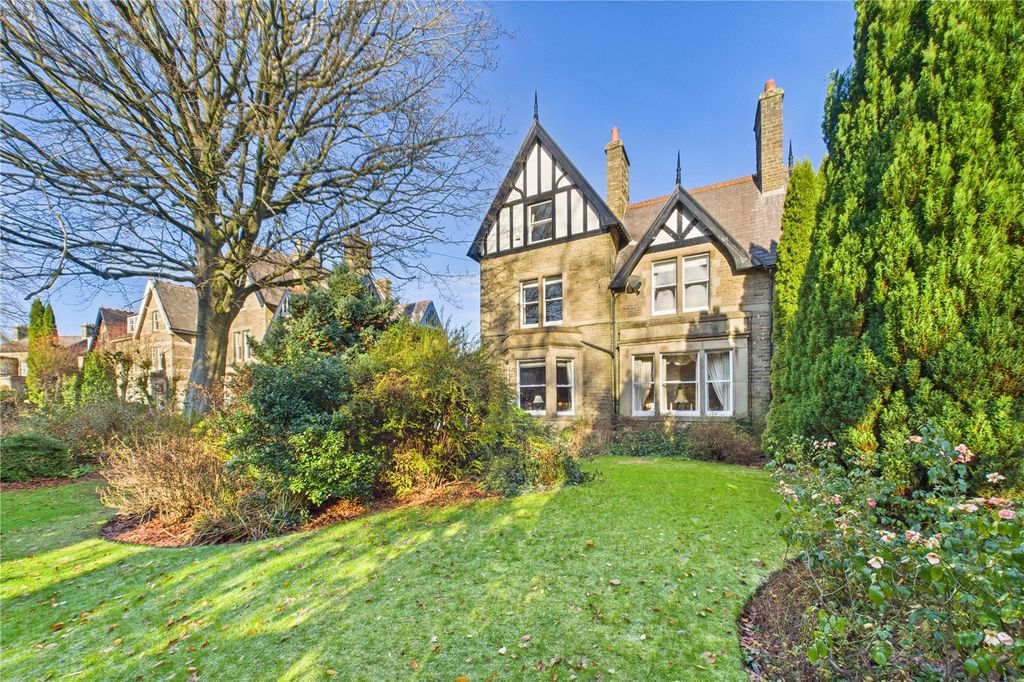 Property photo 1 of 40 Picture No. 48