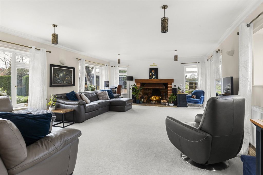 Property photo 2 of 34 Reception Room