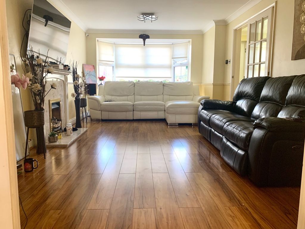 Property photo 2 of 13 Living Room