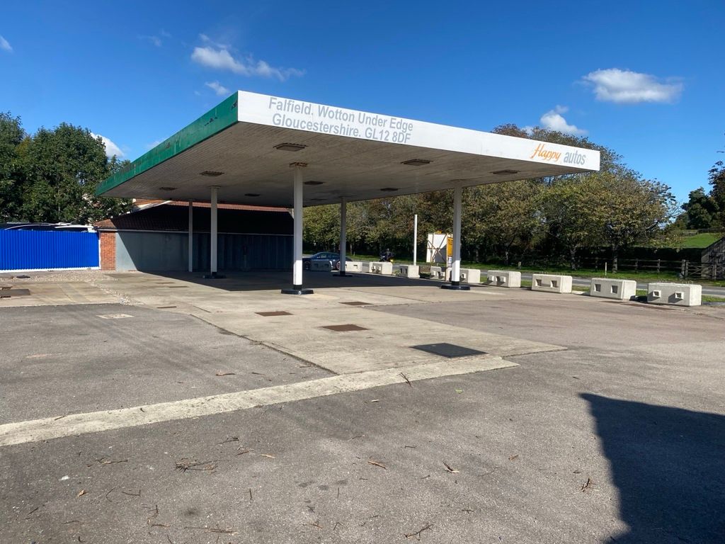 Property photo 1 of 9 Photo 18