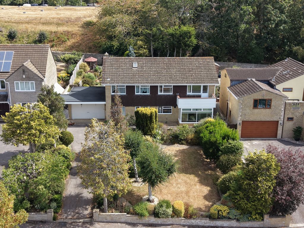 Property photo 1 of 24