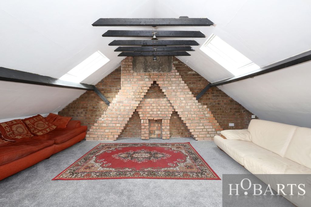 Property photo 3 of 15 Gallery