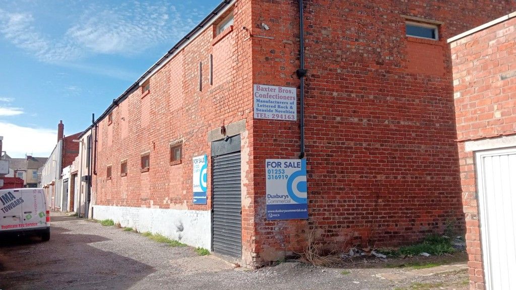 Property photo 1 of 13 Photo 1