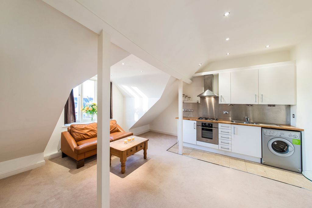 Property photo 1 of 6 2.Jpg