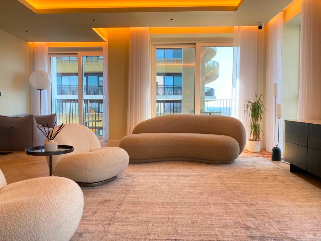 Property photo 3 of 35