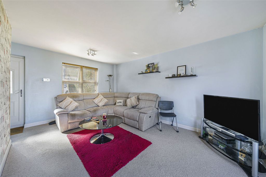 Property photo 3 of 29 Picture No. 10