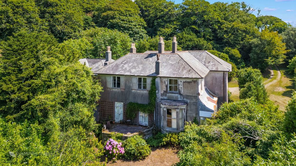 Property photo 3 of 14