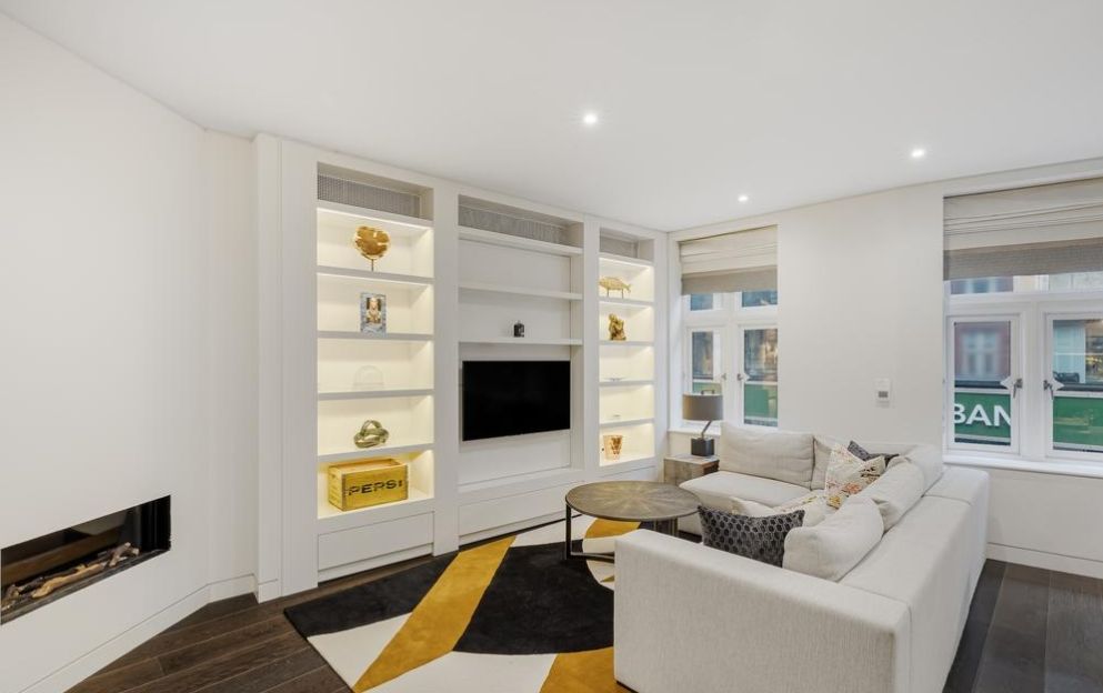 Property photo 2 of 9