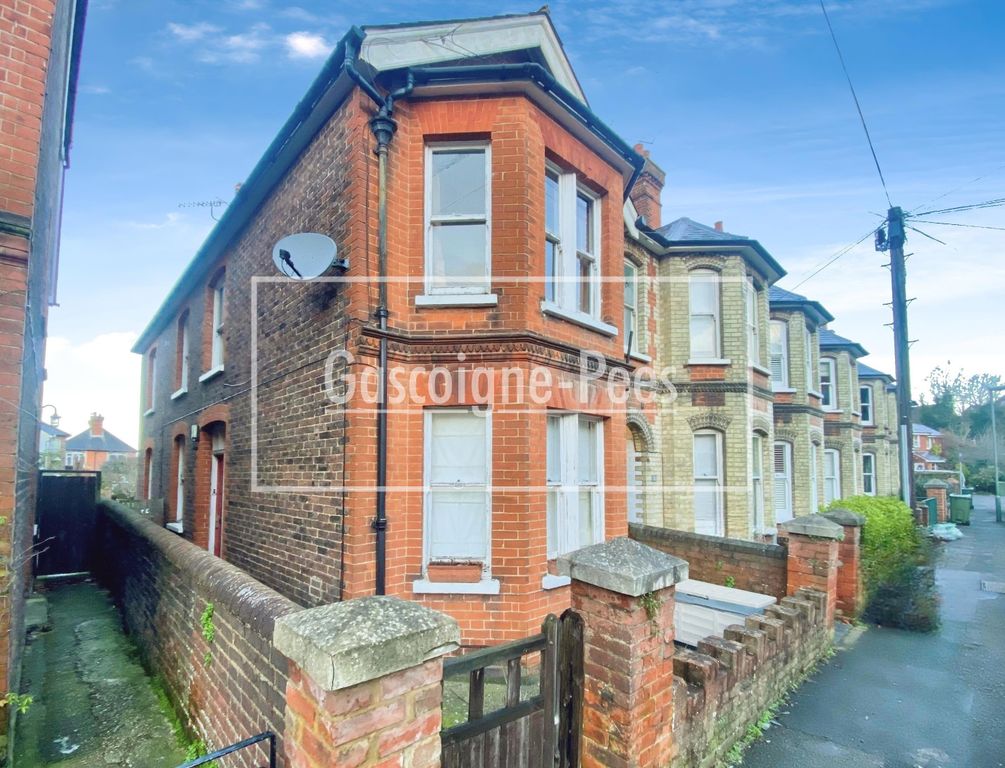 Property photo 1 of 10