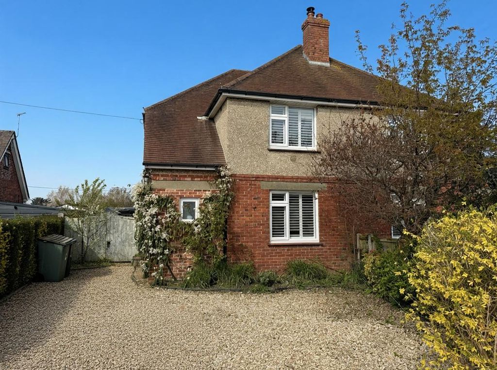 Property photo 1 of 27 9 East View Road