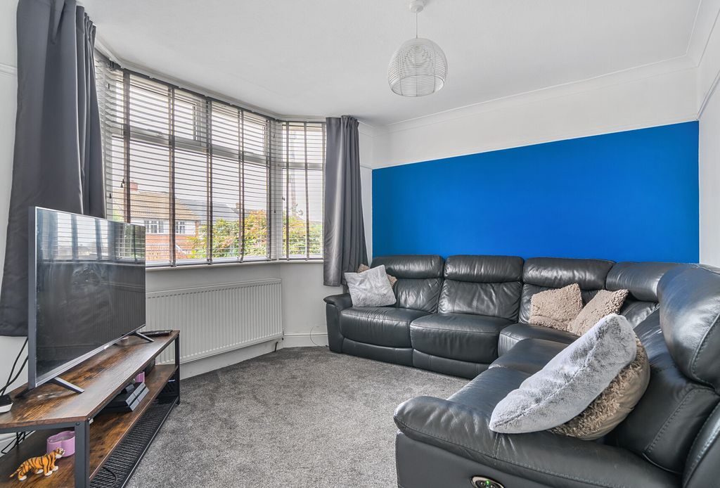 Property photo 3 of 22 1403065-4-6977430...