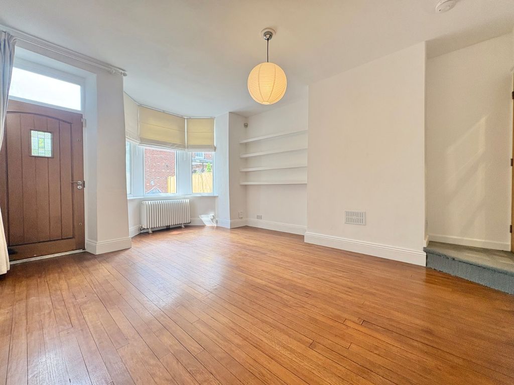 Property photo 2 of 16 Picture No. 21
