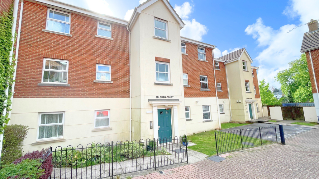 Property photo 1 of 9