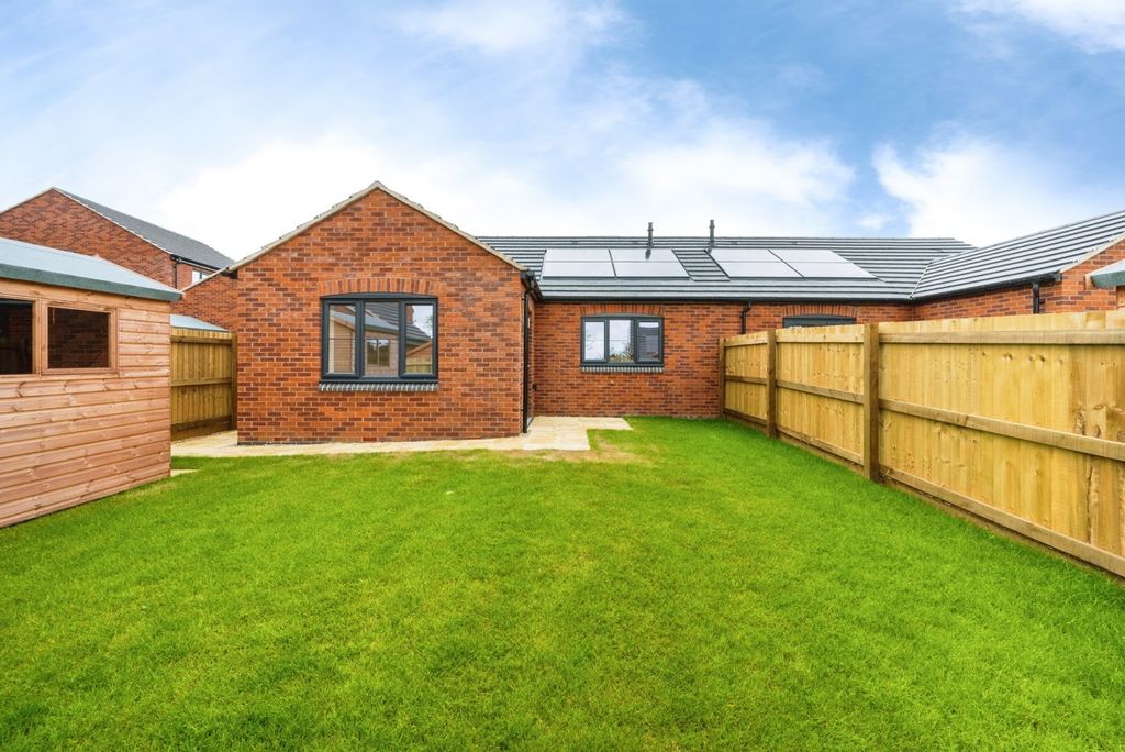 Property photo 2 of 21 Pbox-Img.Jpg