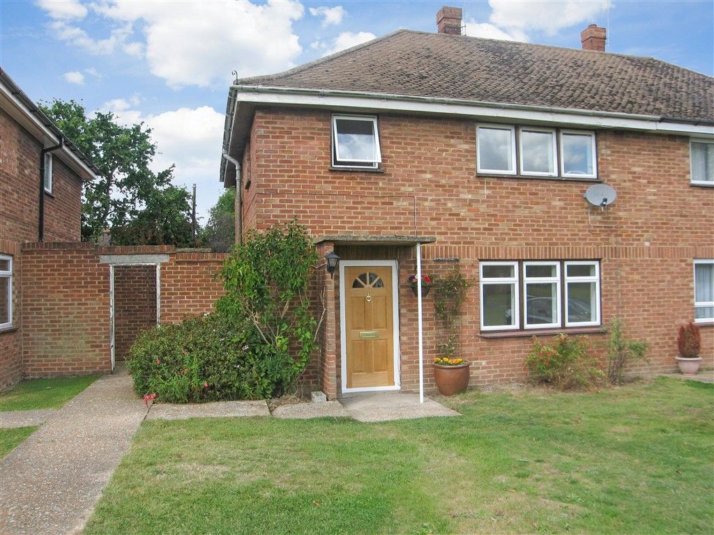 Property photo 1 of 12 Front