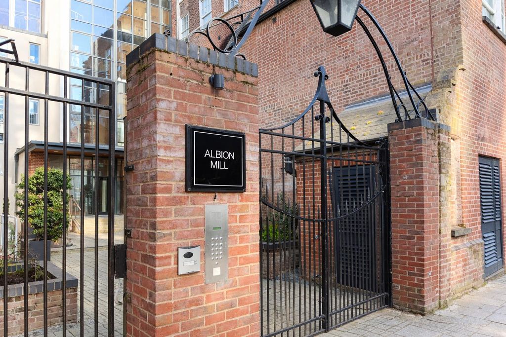 Property photo 1 of 11 2.Png