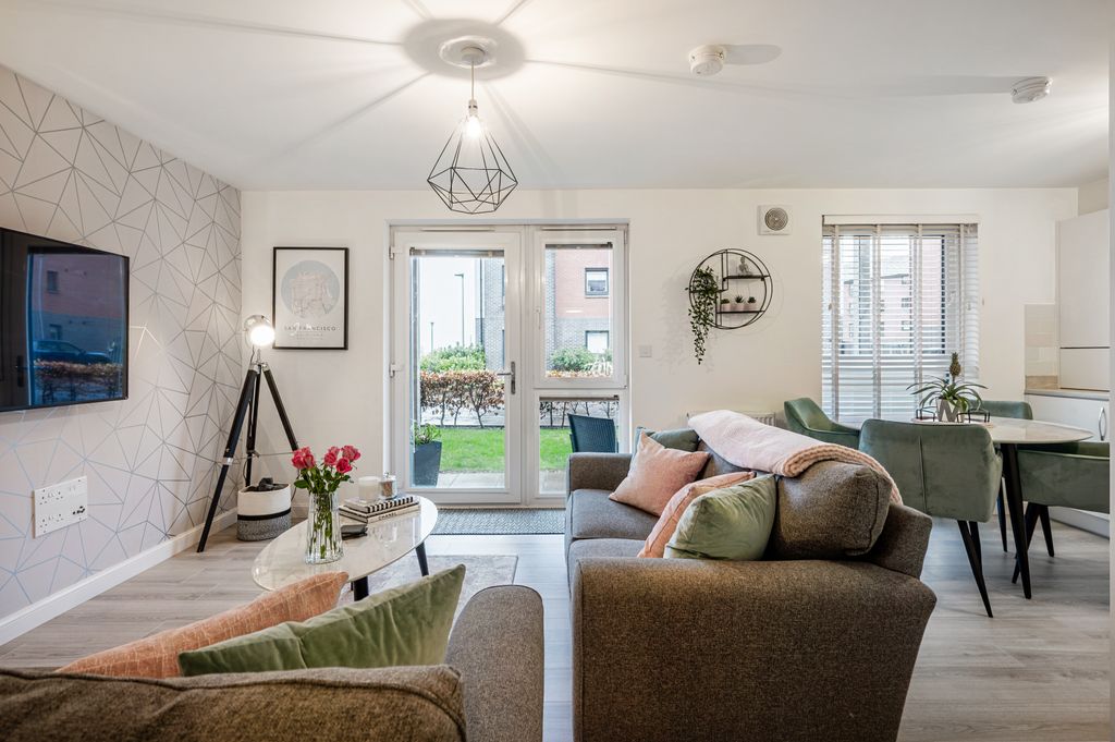 Property photo 2 of 20 Dsc_1038-Hdr