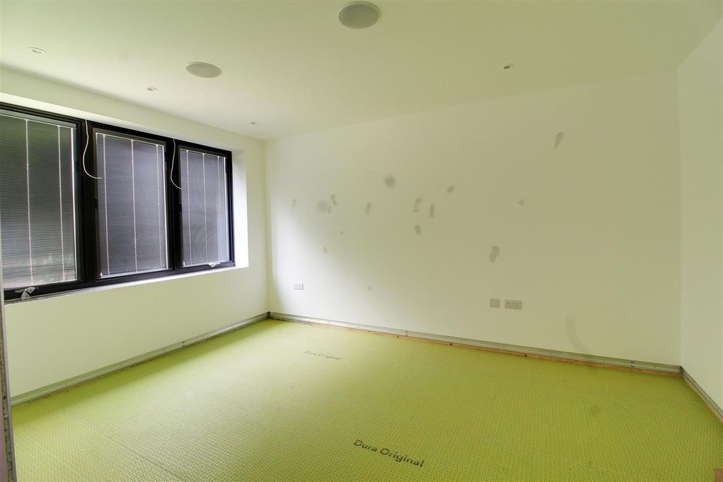 Property photo 3 of 9 Img_9475-Img_9477.Jpg