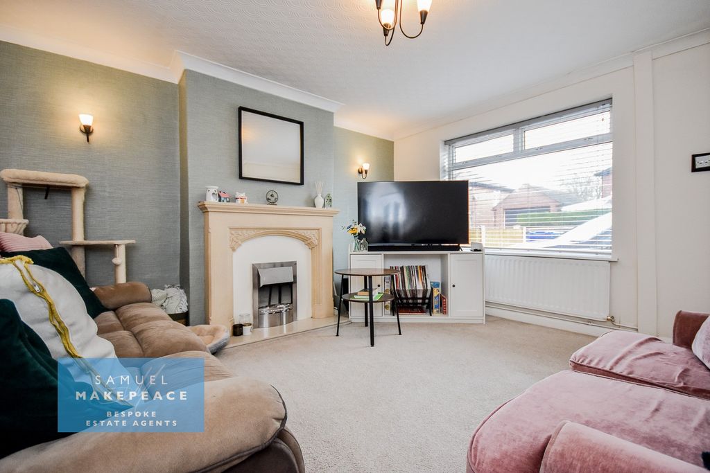 Property photo 2 of 15 Gallery