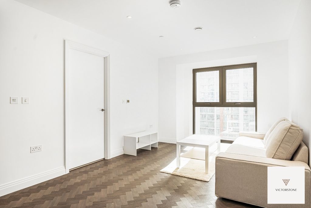 Property photo 2 of 30 5222083