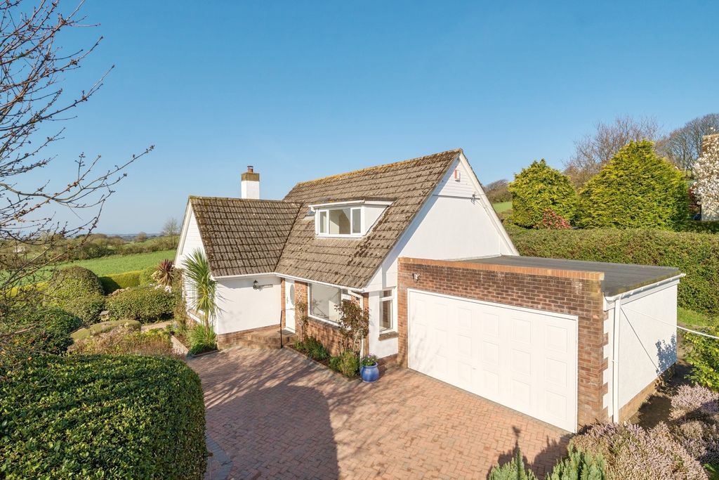 Property photo 3 of 21 21-69c51B3864c24-1424343-23-69Bbced4Ddb5E-21