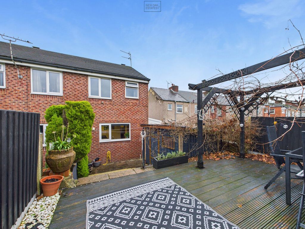 Property photo 3 of 20