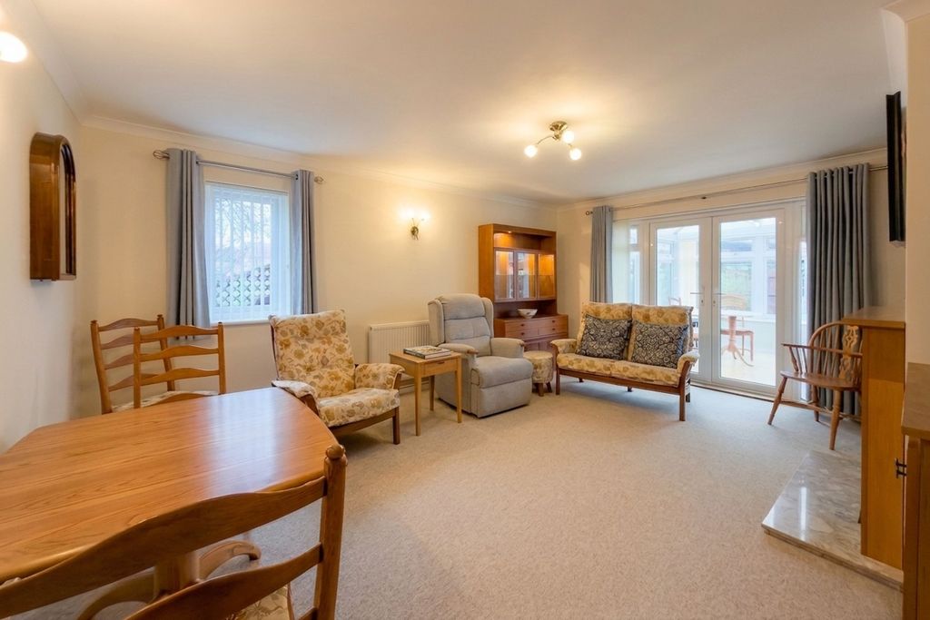 Property photo 2 of 15