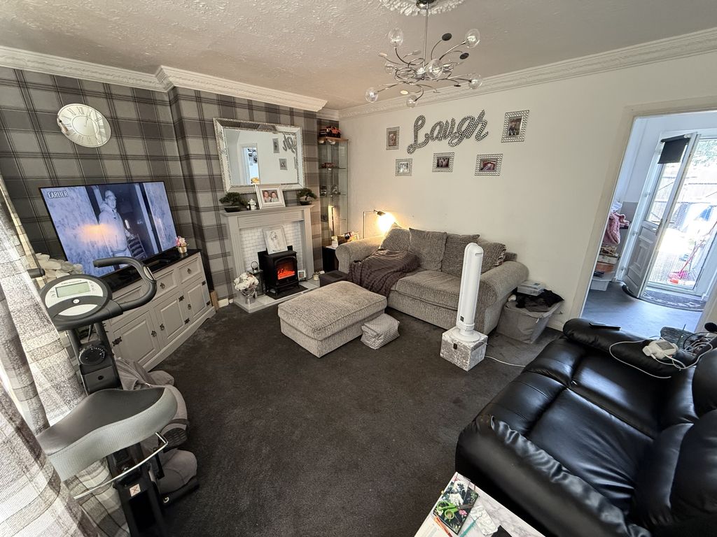 Property photo 2 of 11 Img_1103