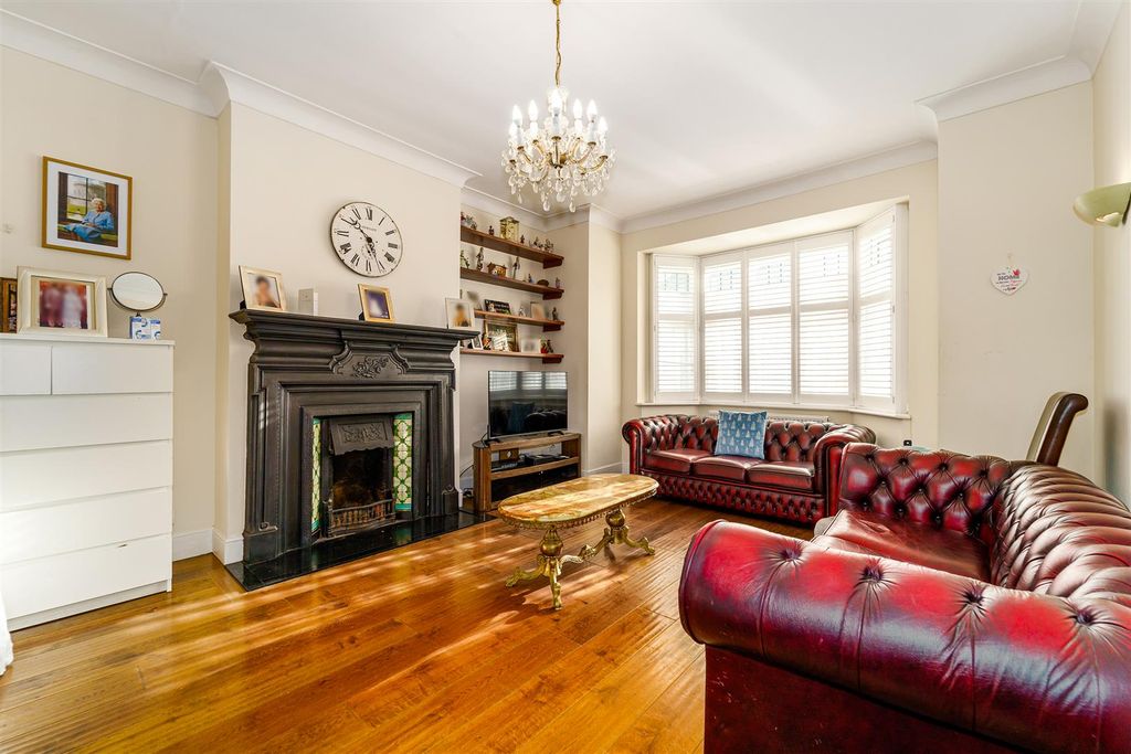 Property photo 2 of 14 Helliwell &amp; Co
