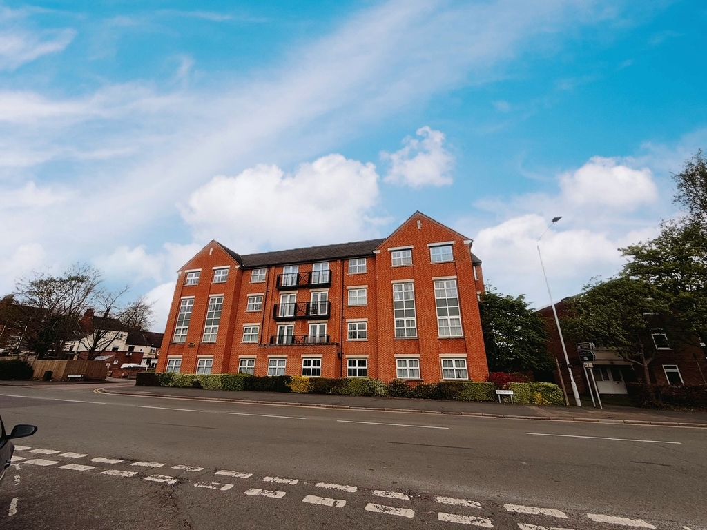 Property photo 1 of 12 Front