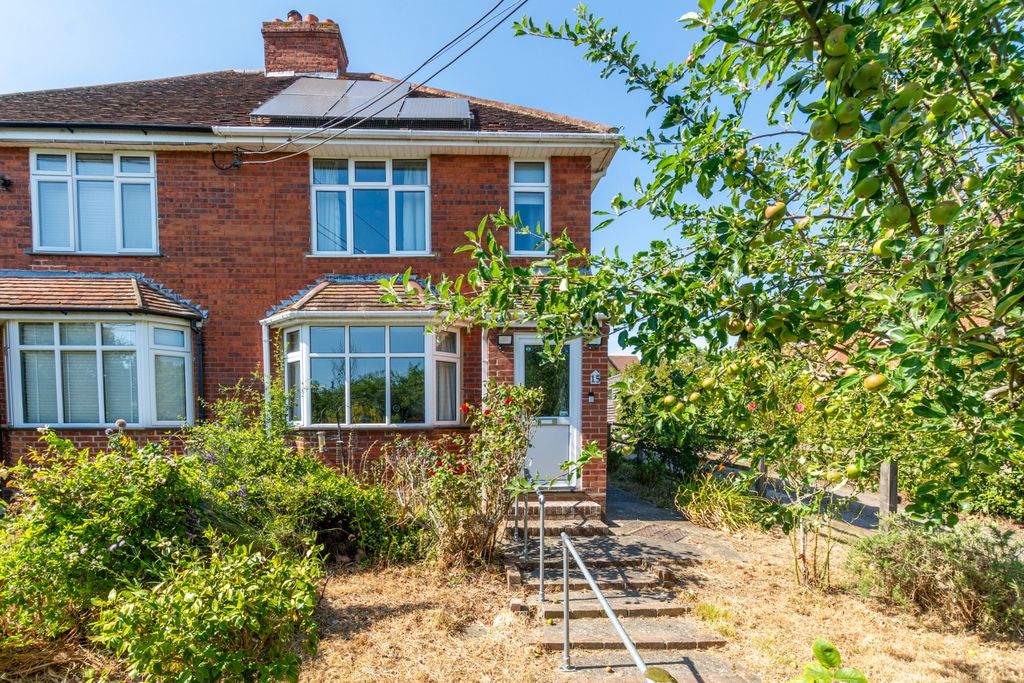 Property photo 1 of 17 Picture No. 24