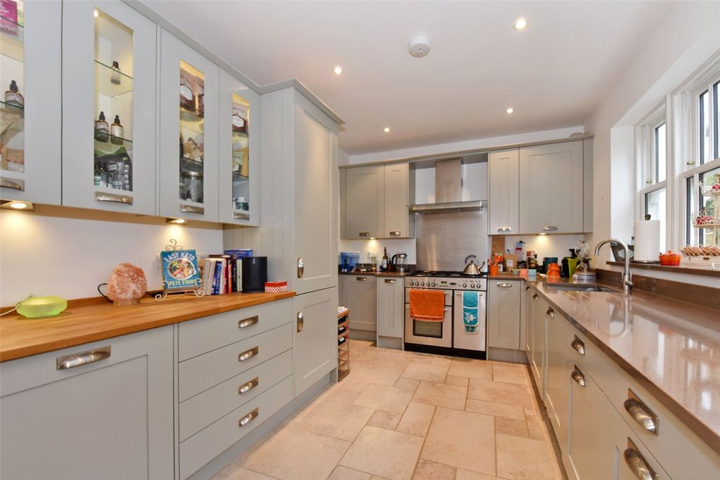 Property photo 1 of 13 Kitchen