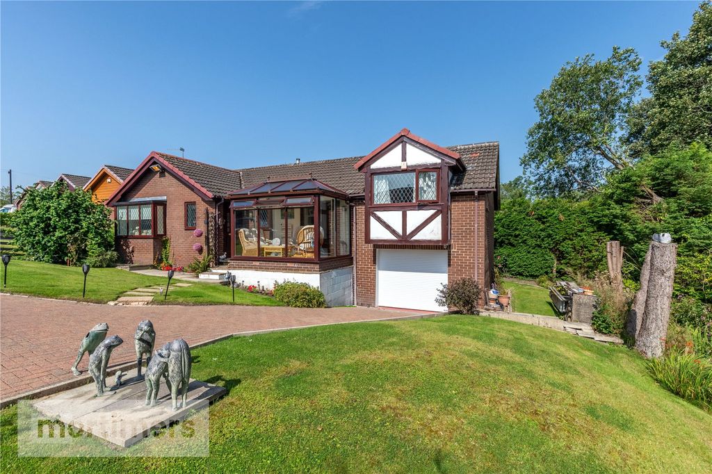 Property photo 1 of 29 Front External