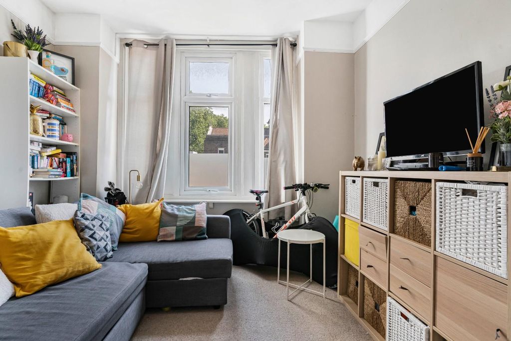 Property photo 1 of 17 1_60416.Jpg