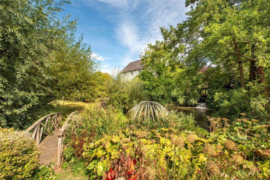 Property photo 3 of 22 Picture No. 23