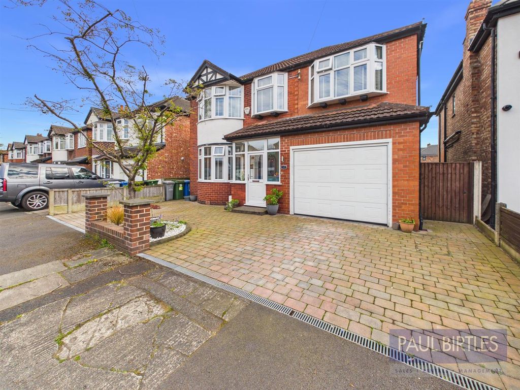 Property photo 1 of 37 Cam04378G0-Pr0335-Still058.Jpg