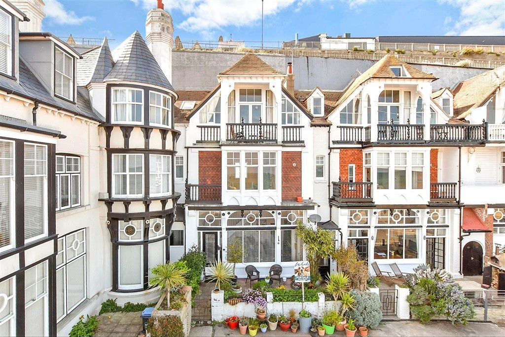 Property photo 1 of 21 Front Elevation Web