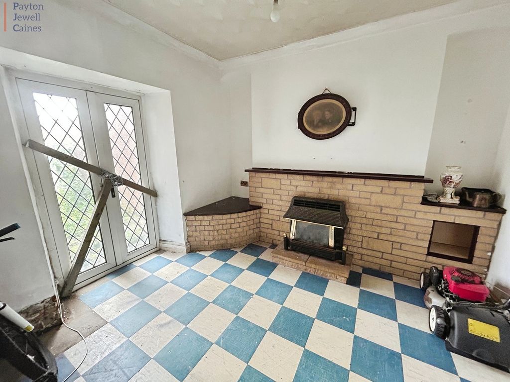 Property photo 3 of 9 Not Specified