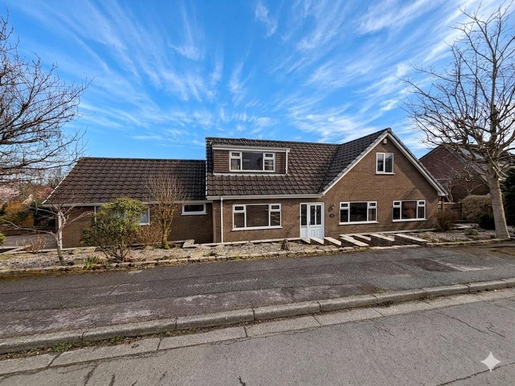 Property photo 1 of 36 Picture No. 48