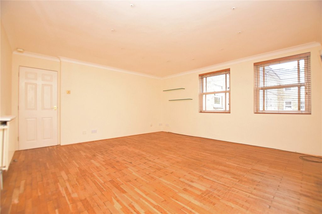 Additional image 4 of 2 bed flat for saleDeerhurst Crescent, Hampton Hill TW12
