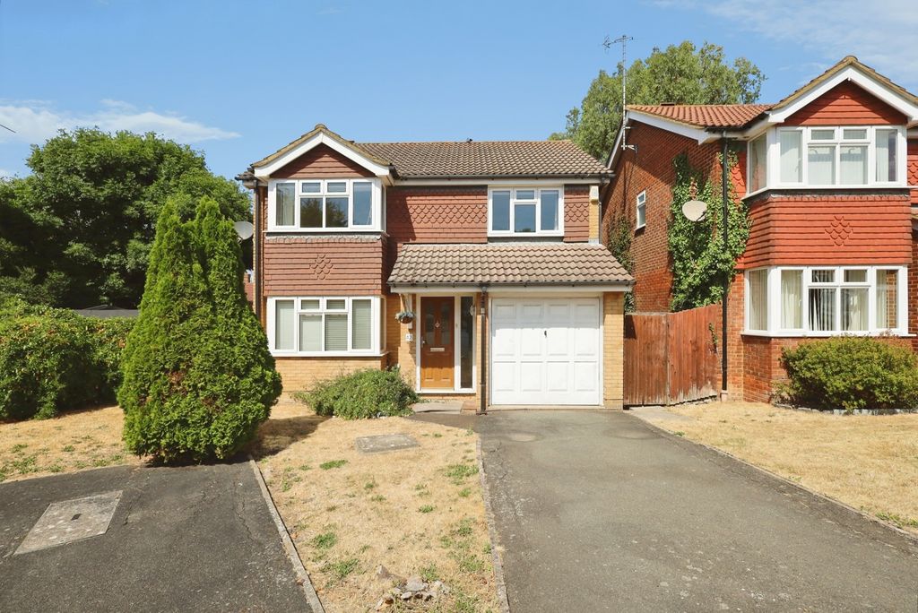 Property photo 1 of 18 External
