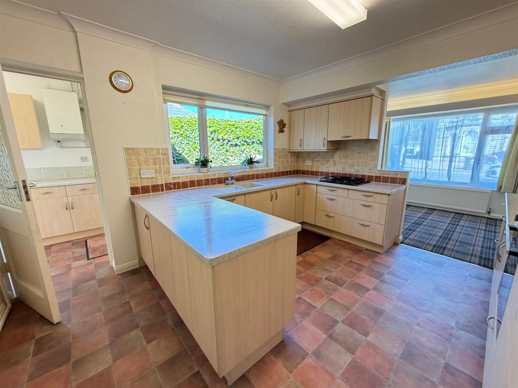 Property photo 3 of 16 7.Jpg