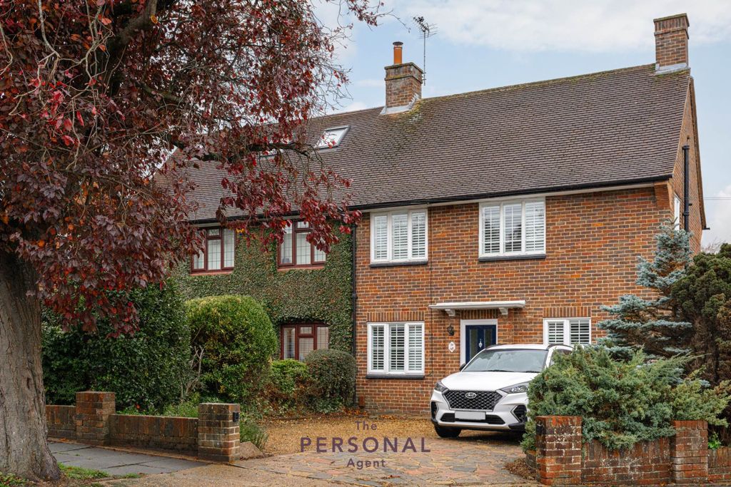 Property photo 1 of 10